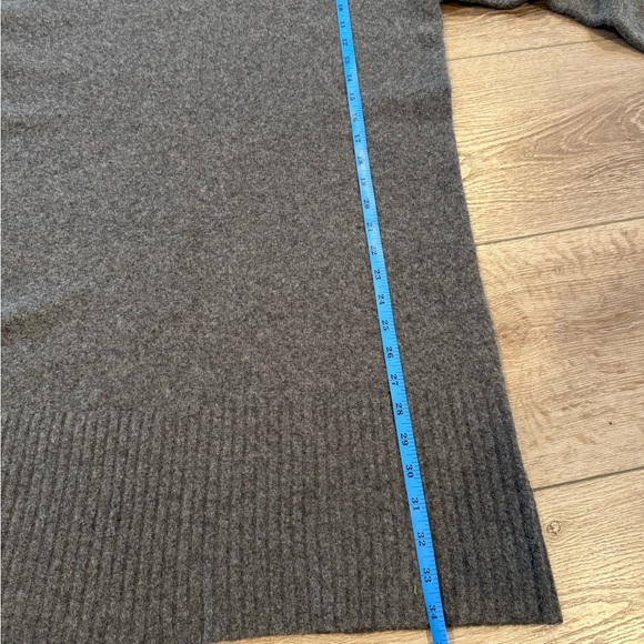 Everlane Women's Charcoal Turtleneck Sweater Dress, Size Medium, Charcoal Grey - Picture 4 of 12